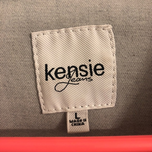 Kenzie Light Grey Denim Jacket 🧥👌🛍 - Picture 2 of 3